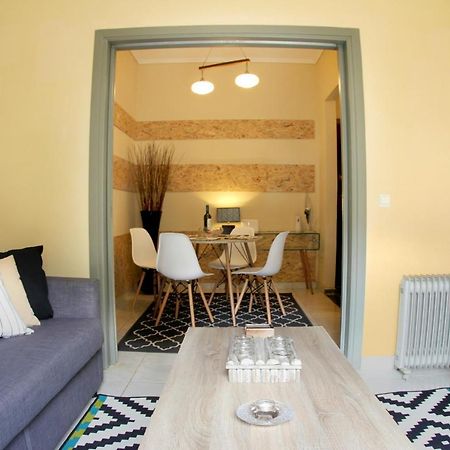 Stylish City Center Garden Apartment Athen Eksteriør billede